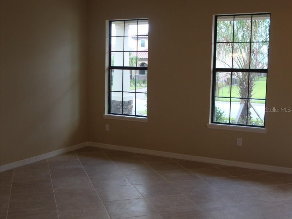 3609 81st Place E, Sarasota, FL 34243 Photo