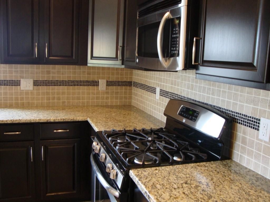 3609 81st Place E, Sarasota, FL 34243 Photo