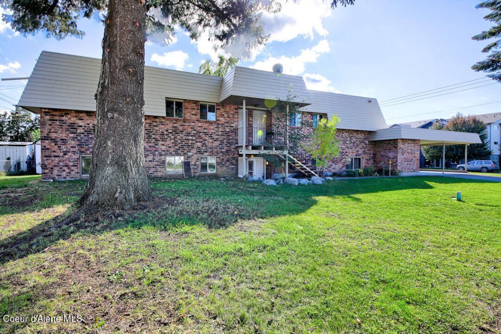 2830 N Julia St, Coeur d Alene, ID 83815 Main Photo