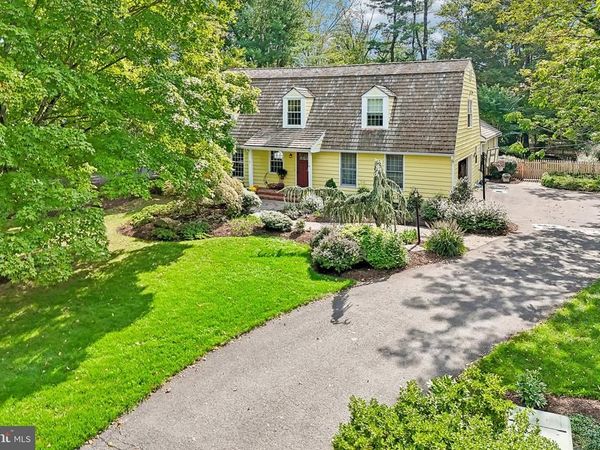 22 SCUDDER COURT, PENNINGTON, NJ 08534