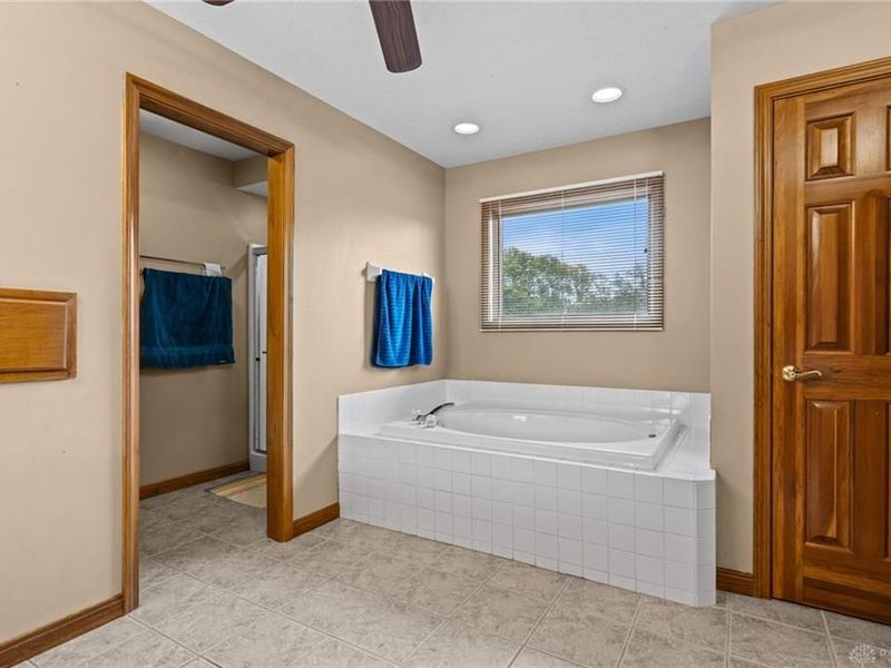 2616 Rolling Meadows Drive, Beavercreek, OH 45385 Photo 45