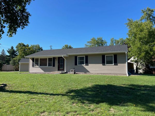 2360 Spruce Place , White Bear Lake, MN 55110