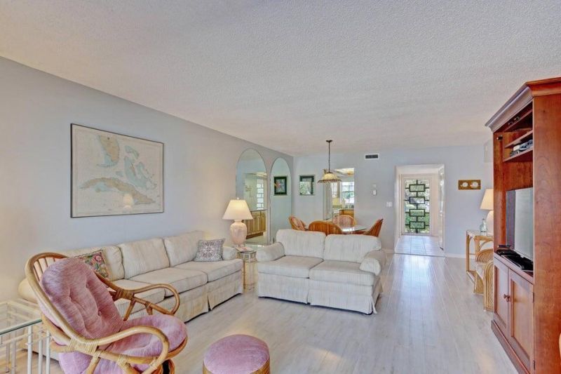 1160 Sugar Sands Boulevard, Unit 401, Singer Island, FL 33404 Photo