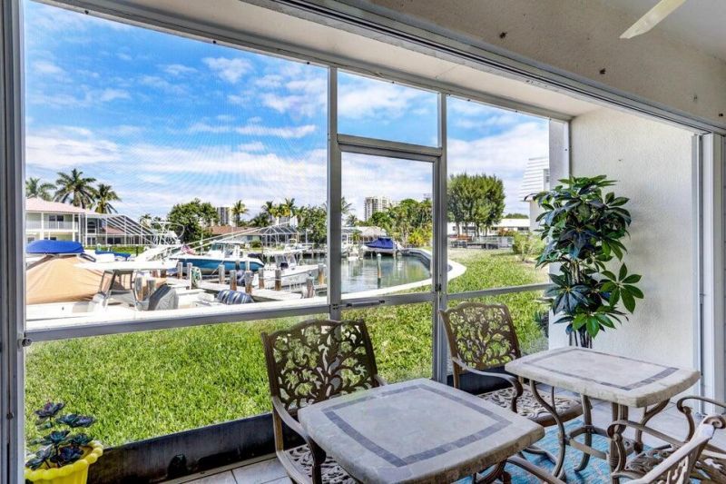 1160 Sugar Sands Boulevard, Unit 401, Singer Island, FL 33404 Photo