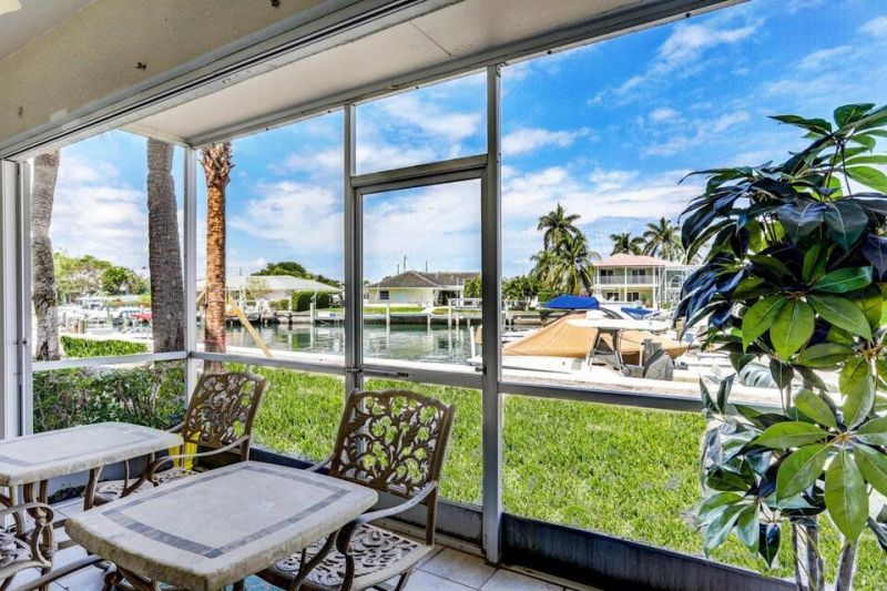 1160 Sugar Sands Boulevard, Unit 401, Singer Island, FL 33404 Photo