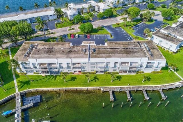 1160 Sugar Sands Boulevard, Unit 401, Singer Island, FL 33404 Photo