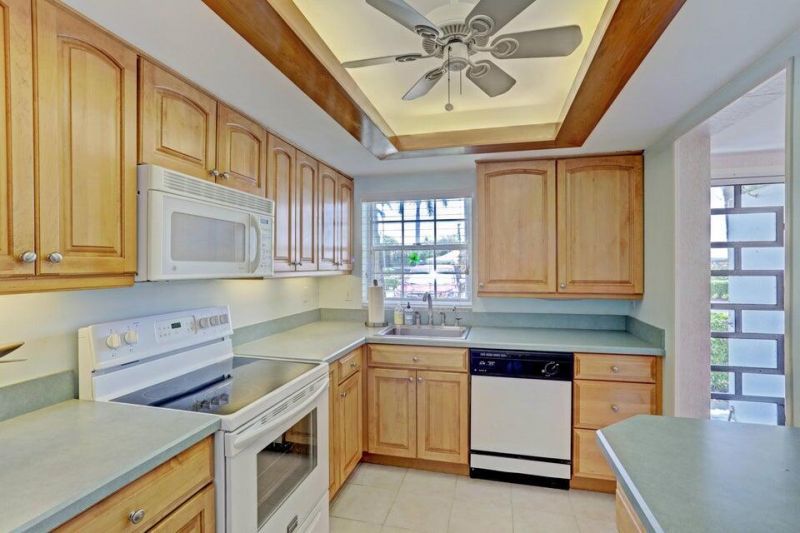 1160 Sugar Sands Boulevard, Unit 401, Singer Island, FL 33404 Photo