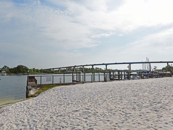 13900 Playa Way, Pensacola, FL 32507