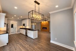 112 Lorick Circle  photo 4