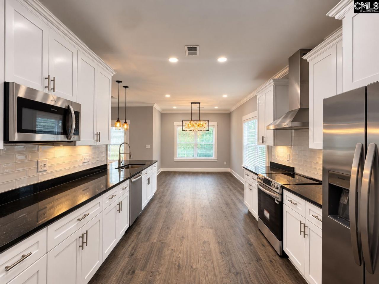 112 Lorick Circle  Photo 6
