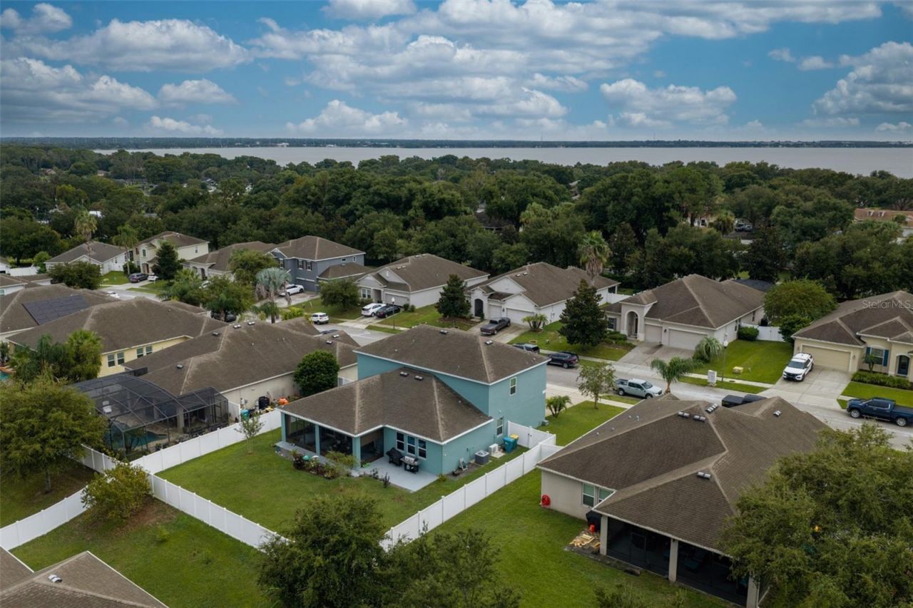 3026 Zander Drive, Grand Island, FL 32735 Photo