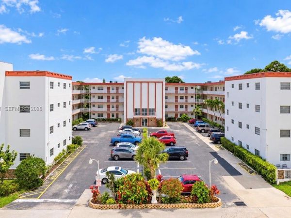 4000 NW 44th Ave , Unit 113, Lauderdale Lakes, FL 33319