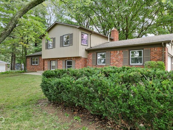 2991 Jay Dee Lane , Greenwood, IN 46143