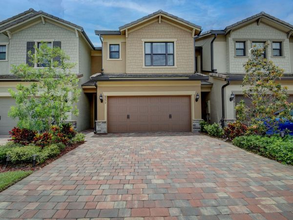 8274 Cadre Noir Road, Lake Worth, FL 33467