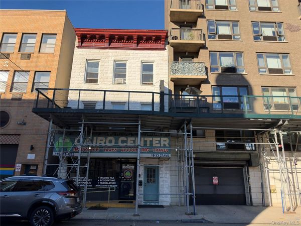 1833 27th Avenue , Astoria, NY 11102