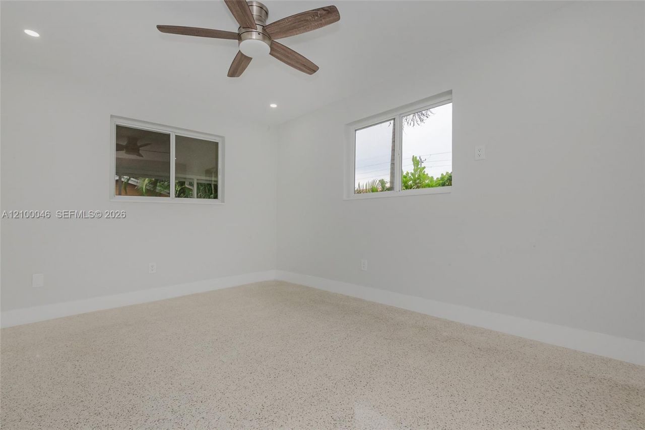 1025 SW 11th St, Unit 1025, Miami, FL 33129 Photo