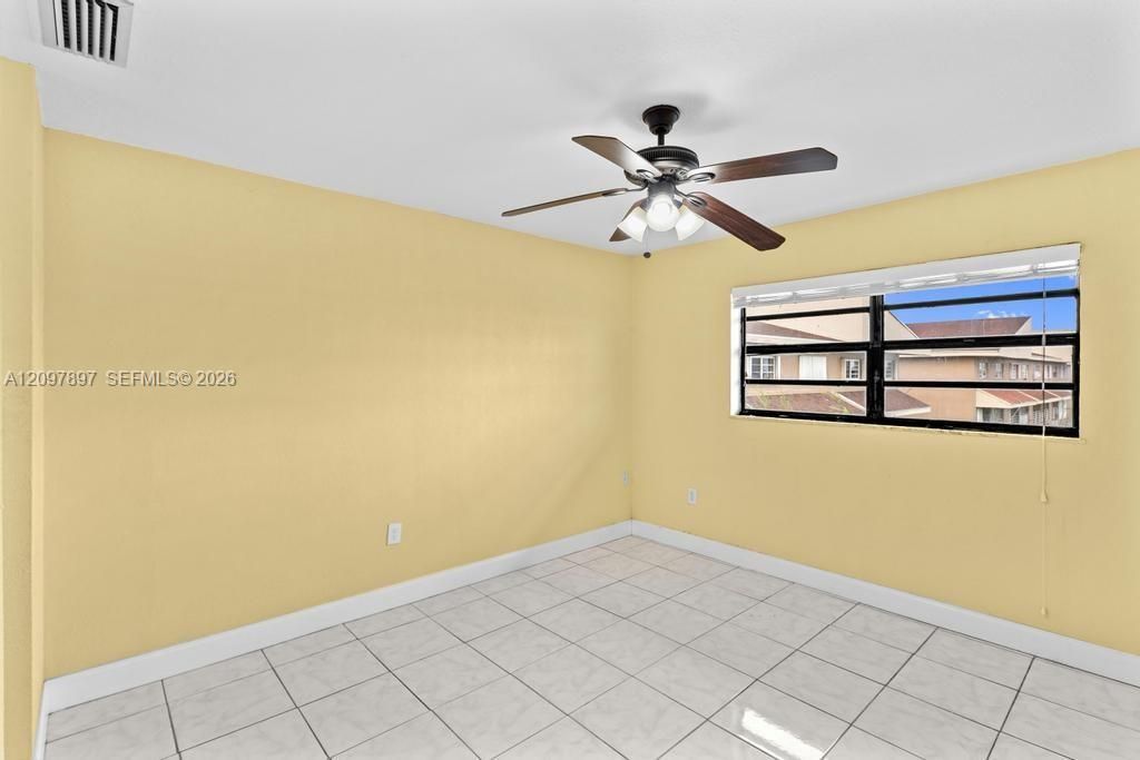 5953 W 28th Ave , Unit 24, Hialeah, FL 33016 Photo