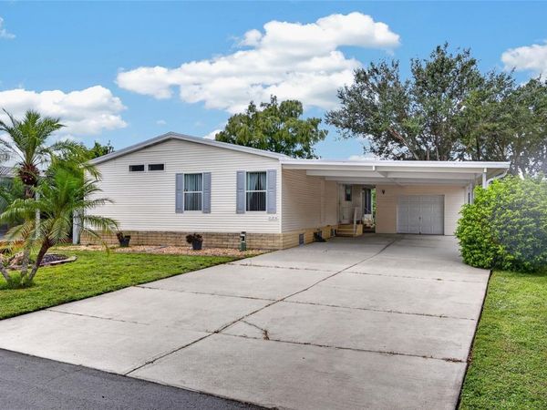 224 NATURES WAY , NORTH PORT, FL 34287