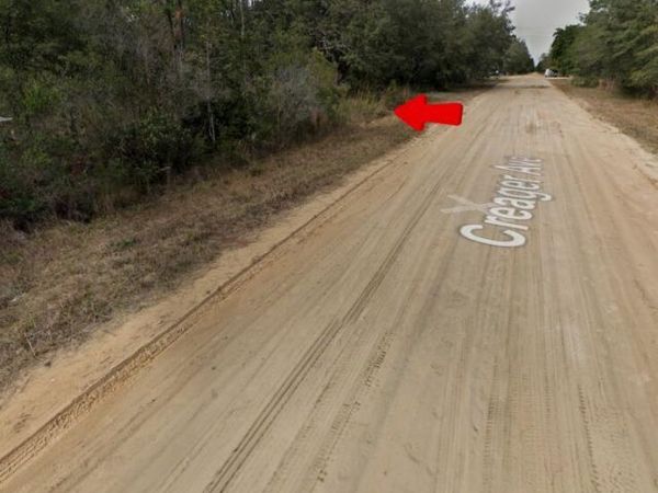 006 Creager Avenue, Interlachen, FL 32148