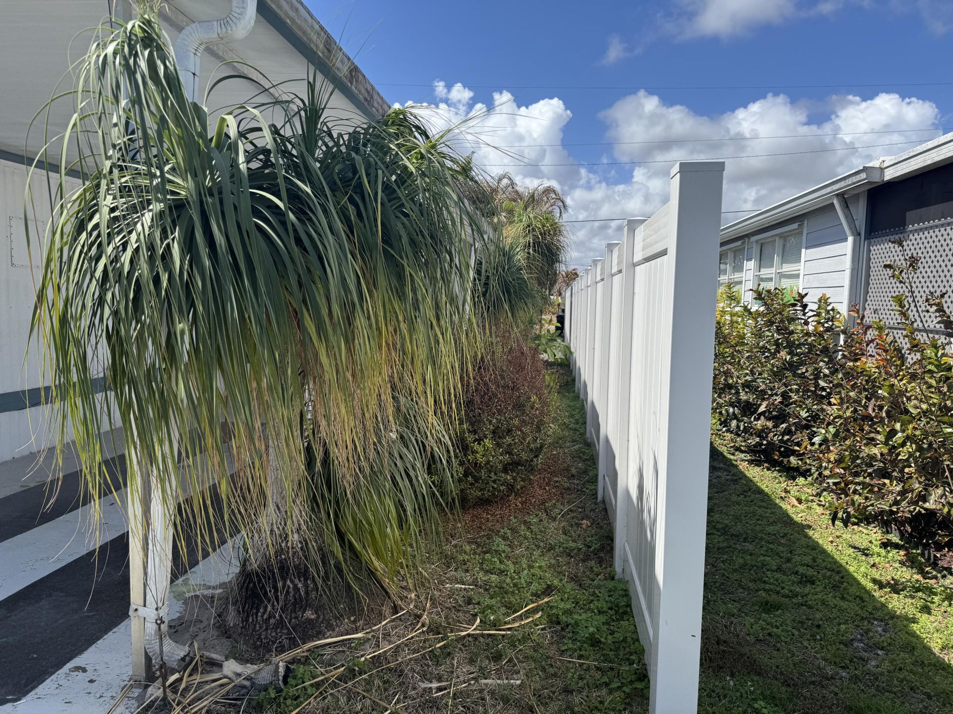 8072 SE Skylark Avenue, Hobe Sound, FL 33455 Photo
