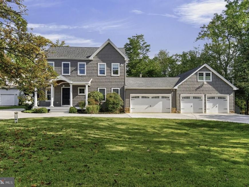 3586 Loch Haven Drive, Edgewater, MD 21037 Main Photo