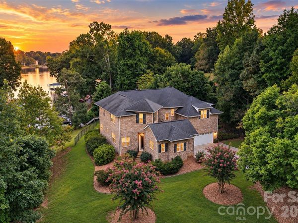 7365 Gabriel Street, Sherrills Ford, NC 28673