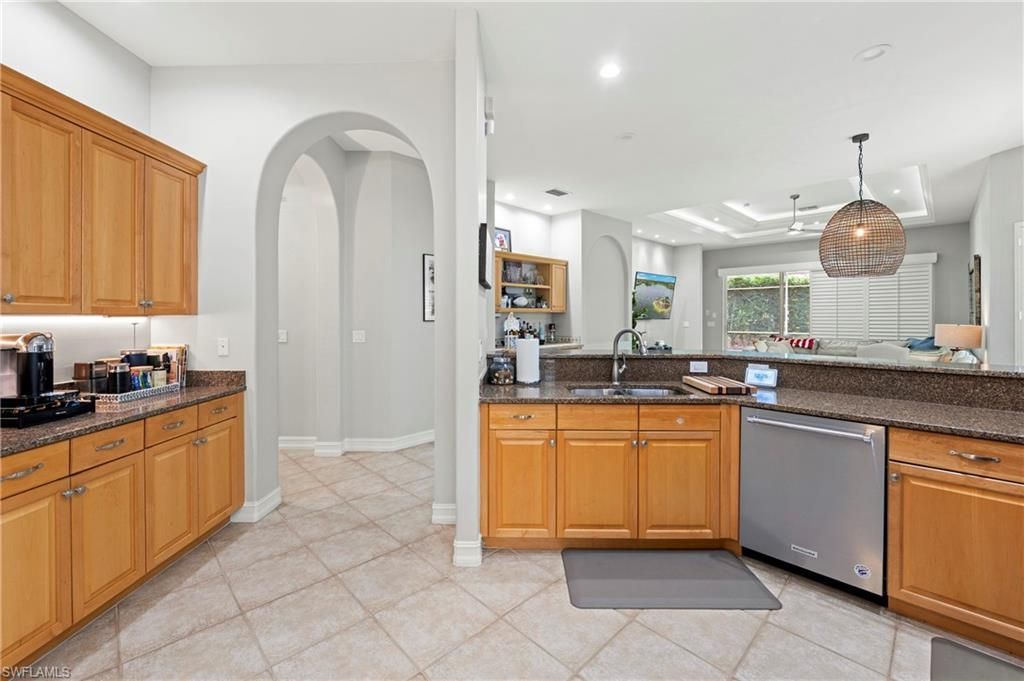 3123 Santorini Ct, Naples, FL 34119 Photo