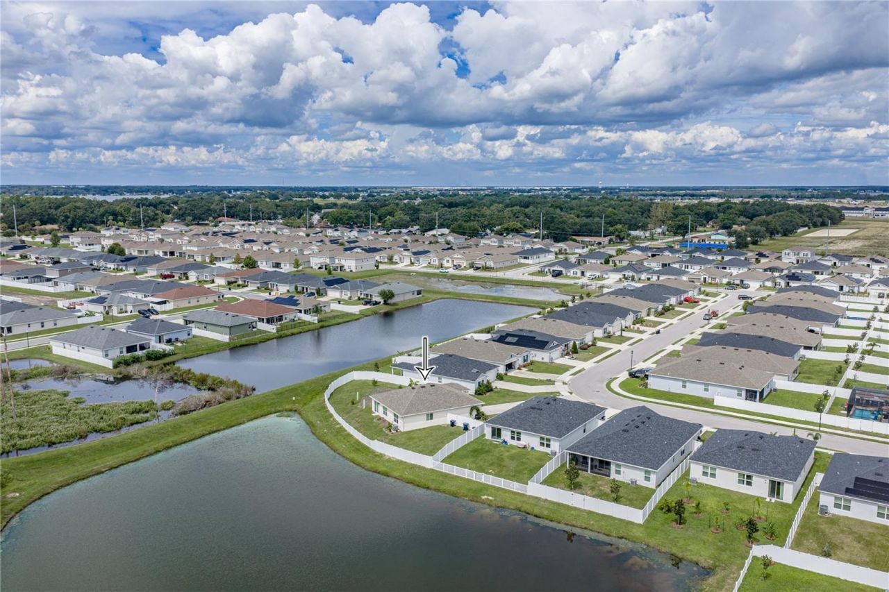 1444 Mattie Pointe Lane, Auburndale, FL 33823 Photo