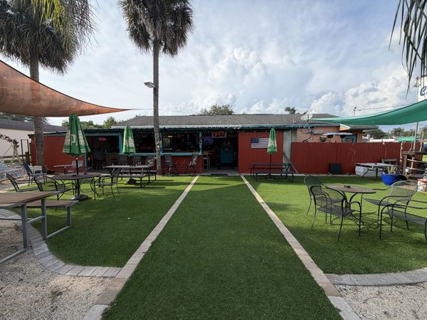 119 W CRYSTAL LAKE Avenue, Lake Mary, FL 32795