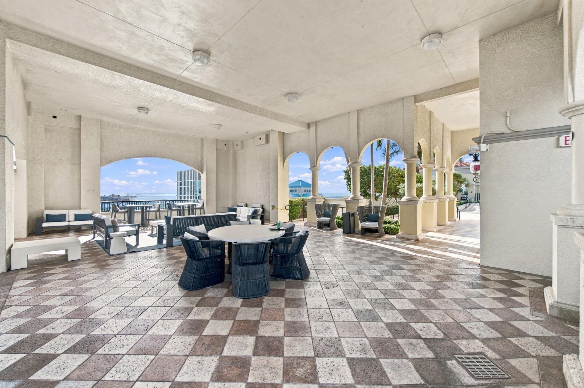 701 S Olive Avenue, Unit 216, West Palm Beach, FL 33401 Photo