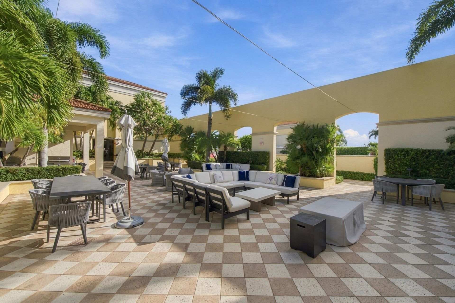 701 S Olive Avenue, Unit 216, West Palm Beach, FL 33401 Photo