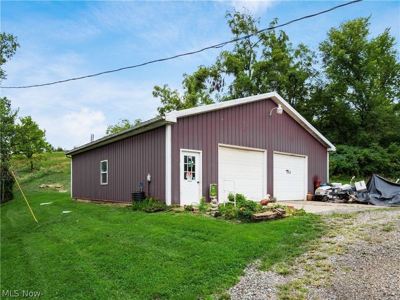 46601 Valley Road, Caldwell, OH 43724 Photo 2