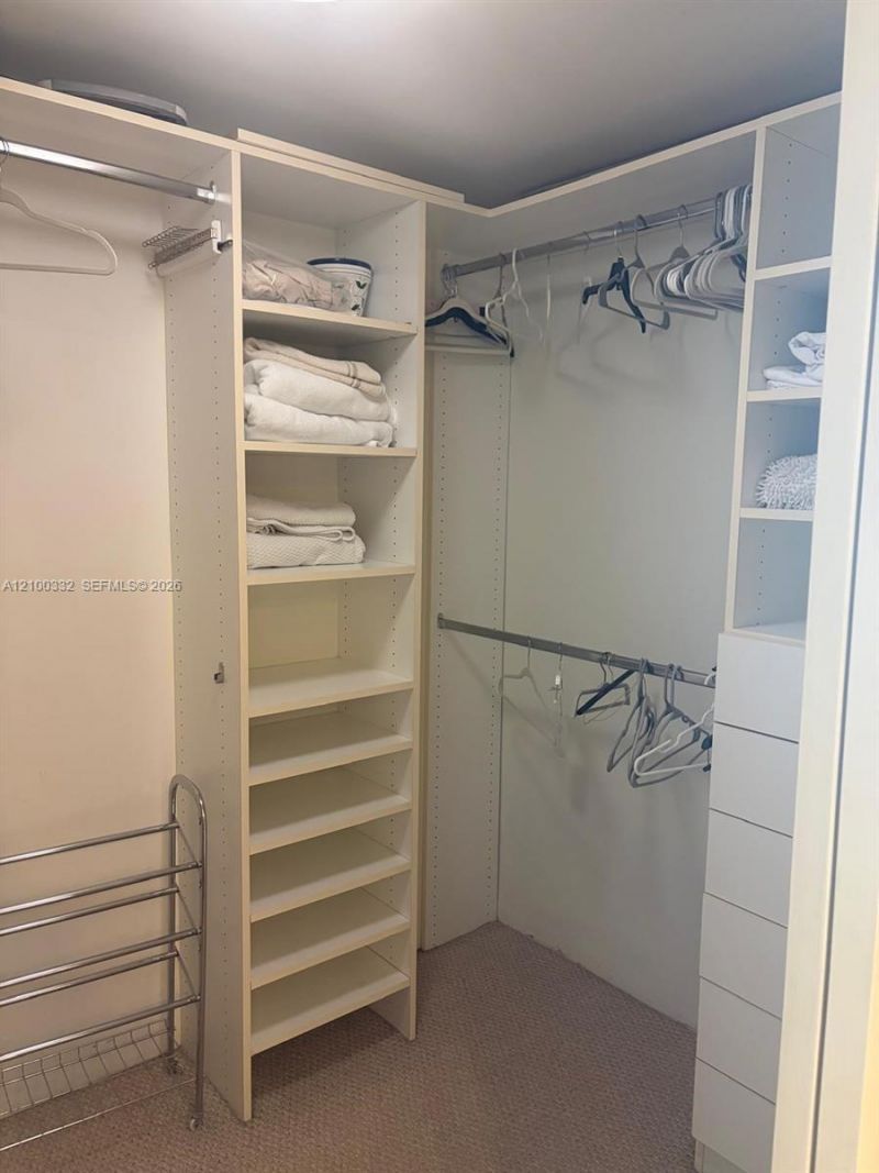 3370 Hidden Bay Dr, Unit 612, Aventura, FL 33180 Photo