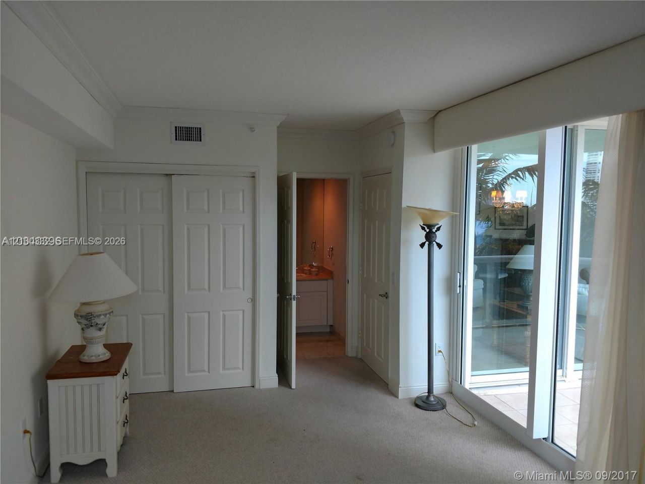 3370 Hidden Bay Dr, Unit 612, Aventura, FL 33180 Photo