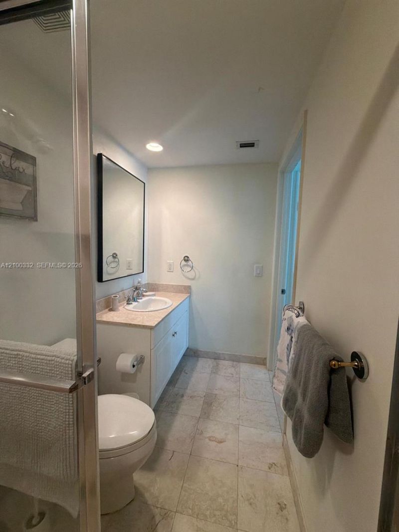 3370 Hidden Bay Dr, Unit 612, Aventura, FL 33180 Photo
