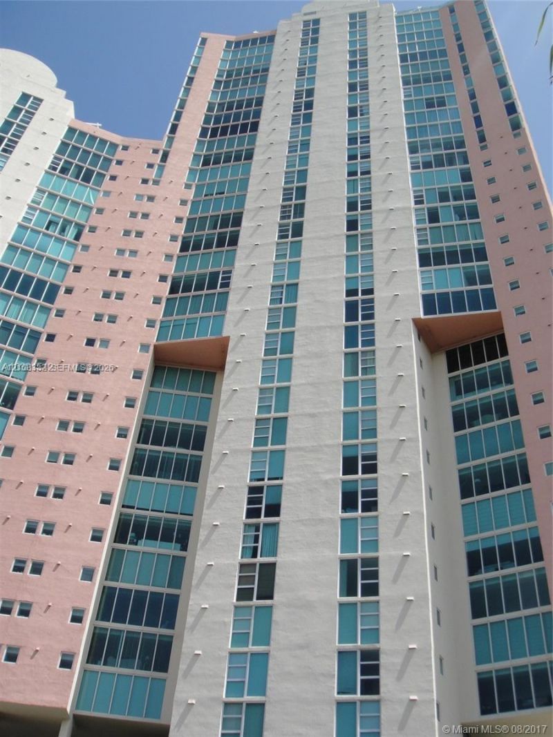 3370 Hidden Bay Dr, Unit 612, Aventura, FL 33180 Photo