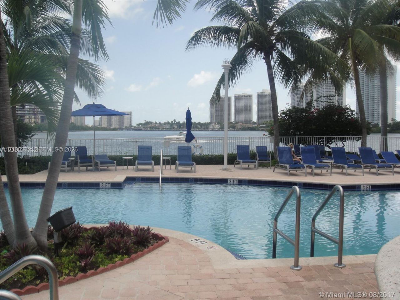 3370 Hidden Bay Dr, Unit 612, Aventura, FL 33180 Photo