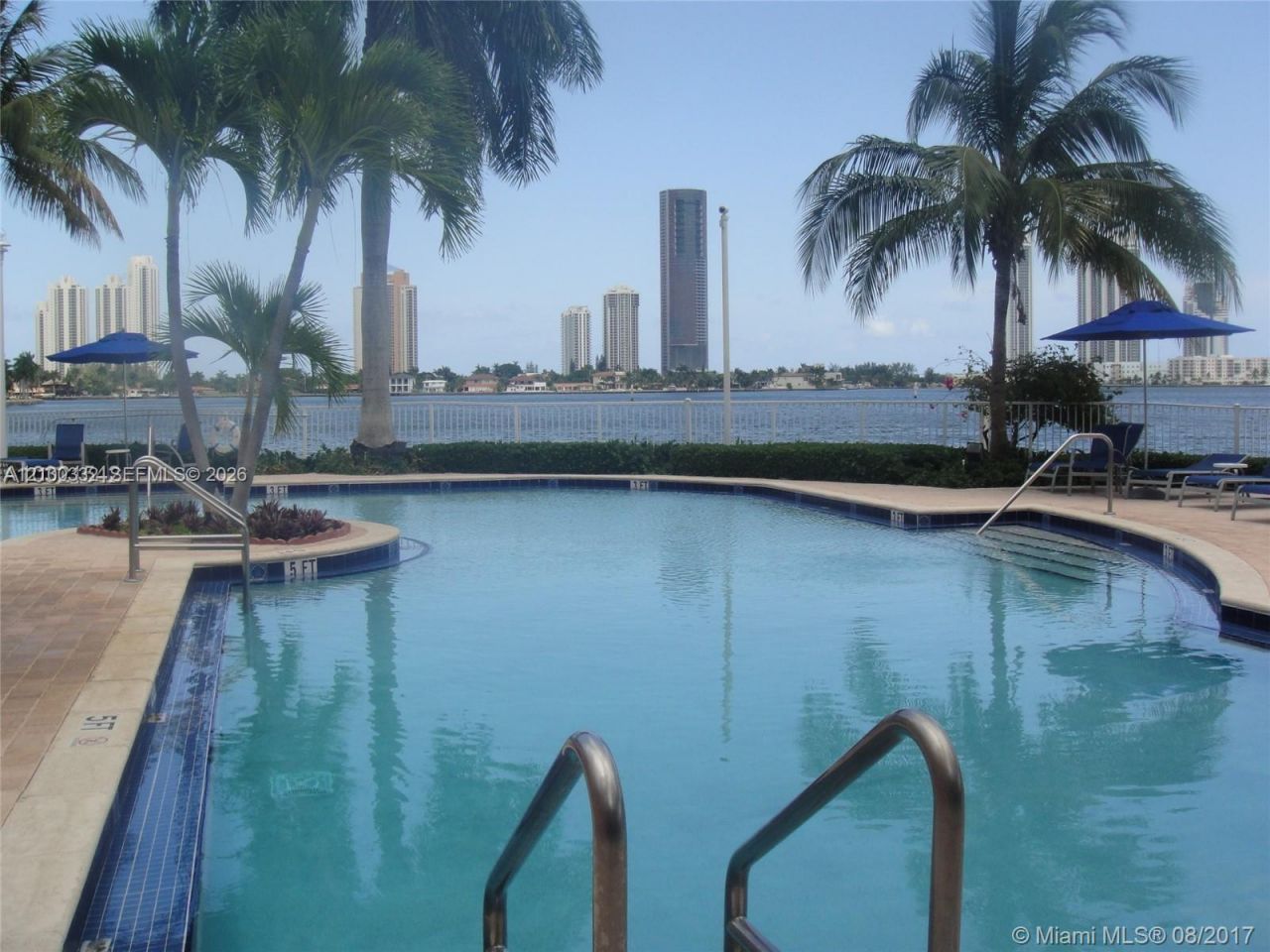 3370 Hidden Bay Dr, Unit 612, Aventura, FL 33180 Photo