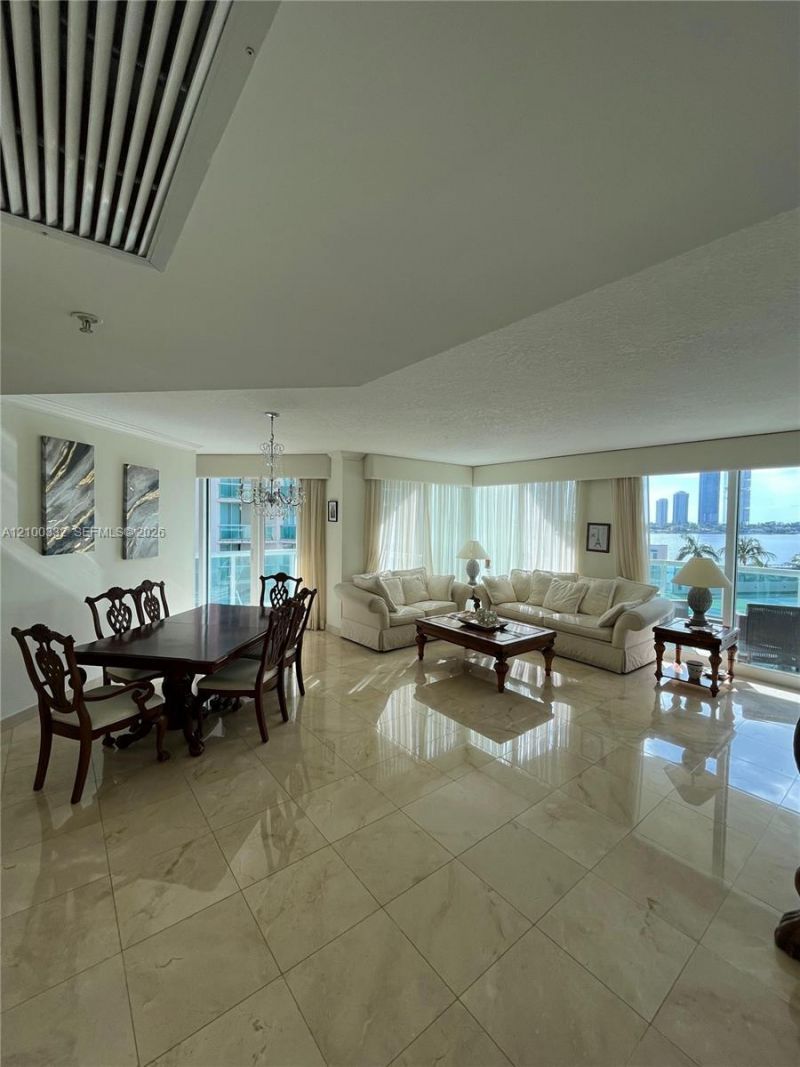 3370 Hidden Bay Dr, Unit 612, Aventura, FL 33180 Photo