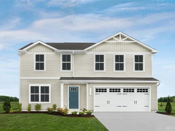 1363 Silverleaf Oak St, Sidney, OH 45365