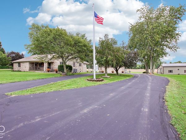 11131 McClure Road , Martinsville, IN 46151