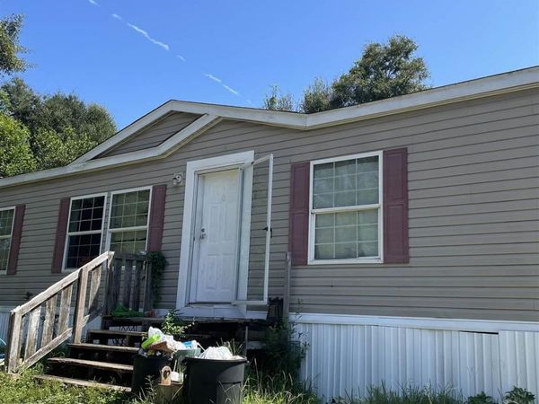 6114 Louisville Ave, Pensacola, FL 32526