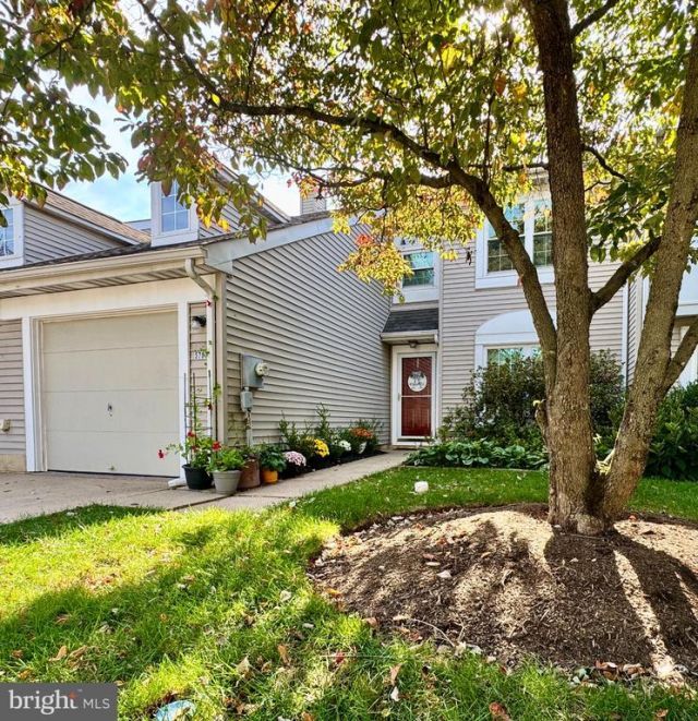 5703 CONSTITUTION COURT , NORTH WALES, PA 19454