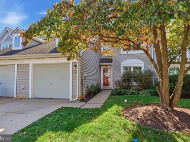 5703 CONSTITUTION COURT, NORTH WALES, PA 19454