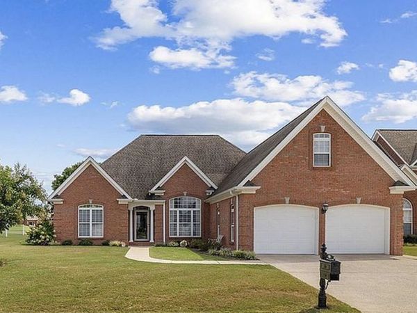 109 Blackberry Trl, Florence, AL 35630