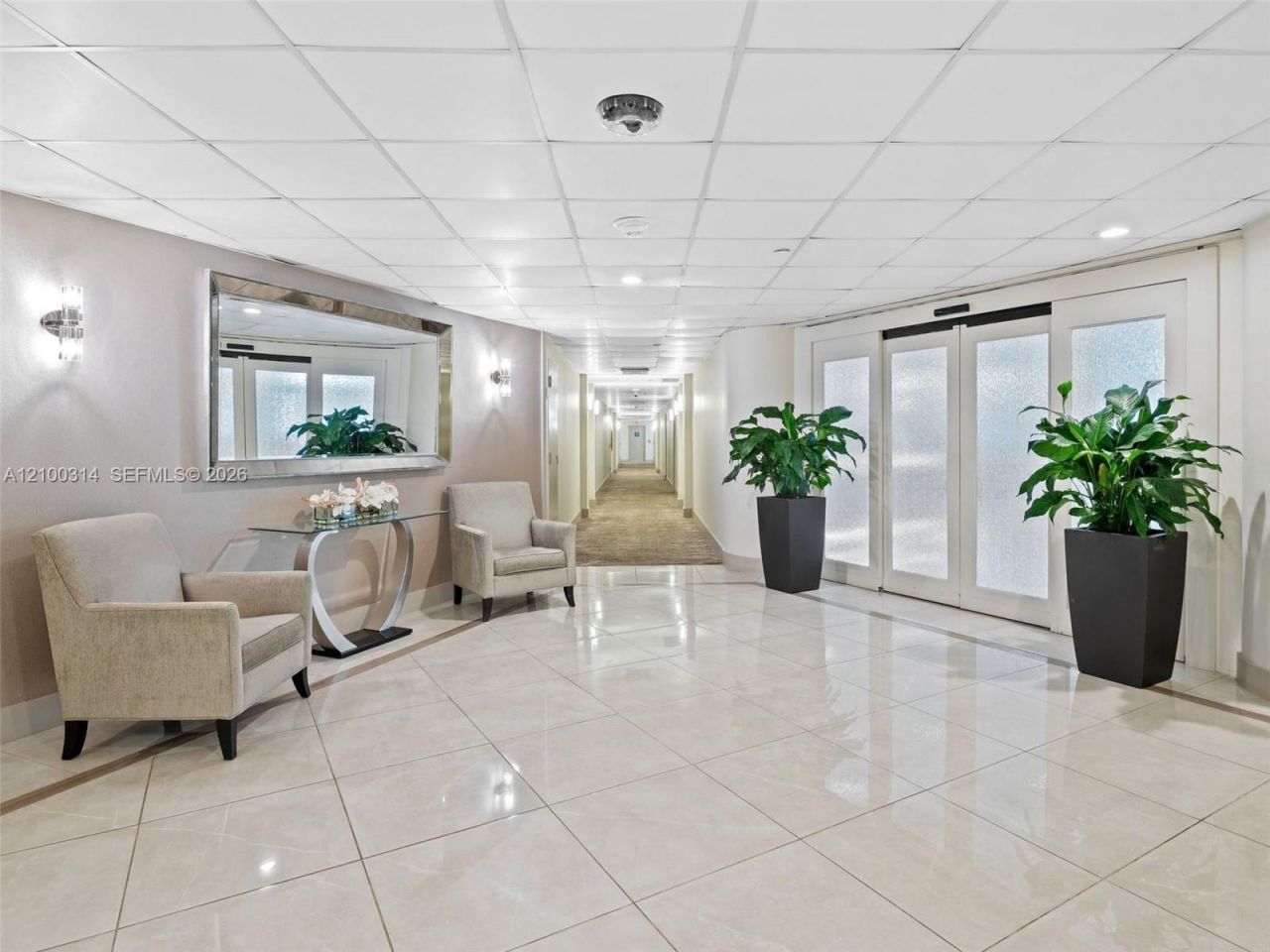 19195 NE 36 Ct Mystic Pointe Dr, Unit 1704, Aventura, FL 33180 Photo