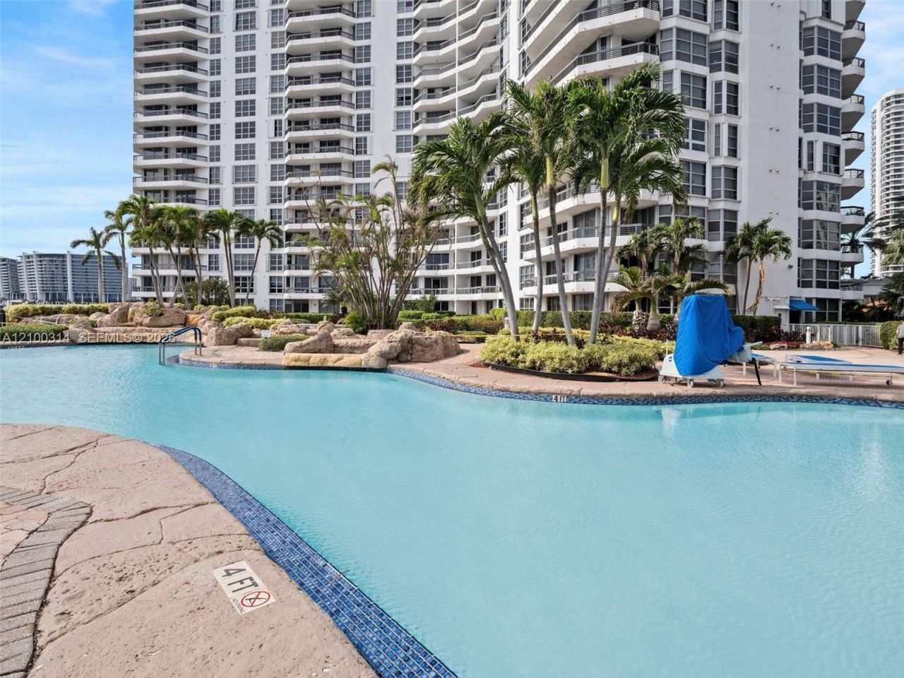 19195 NE 36 Ct Mystic Pointe Dr, Unit 1704, Aventura, FL 33180 Photo