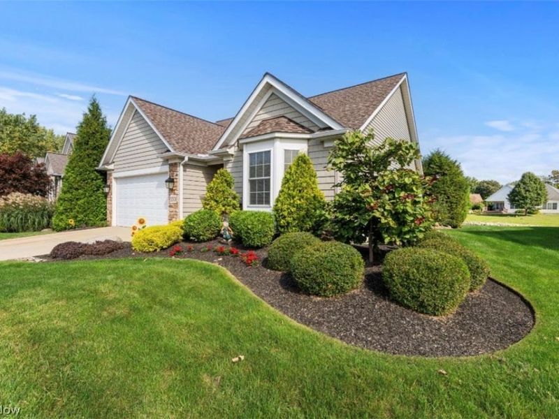 5501 Marshview Lane, Mentor, OH 44060 Photo 2