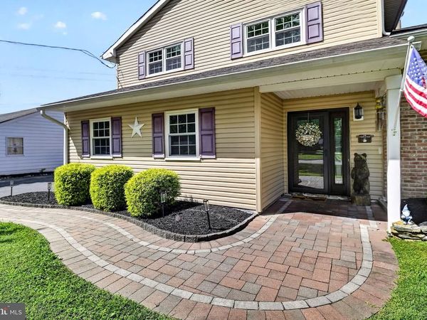 14 CHERRYBOOK LANE, EAST WINDSOR TWP, NJ 08520