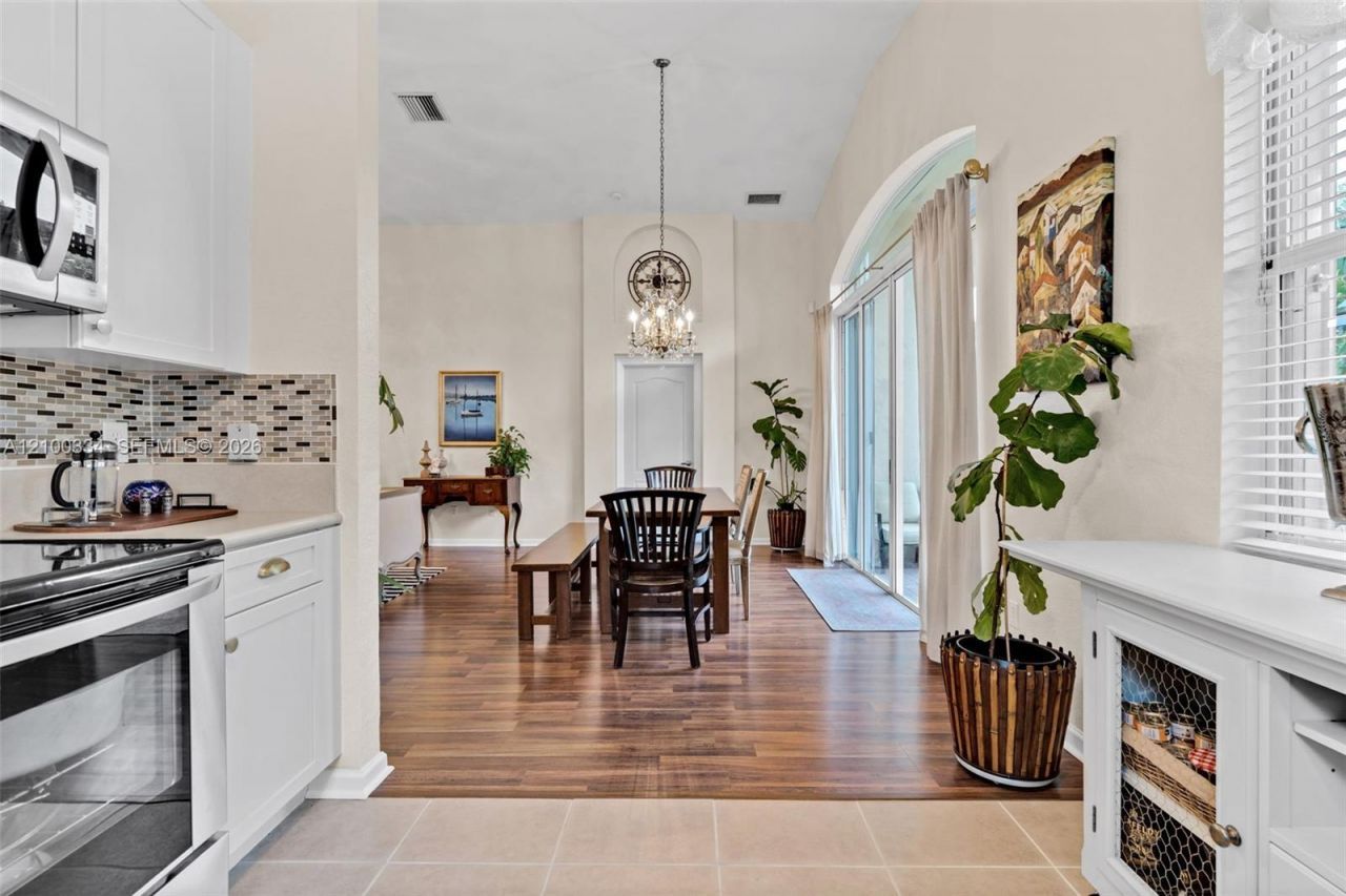 2223 Portofino Ave , Homestead, FL 33033 Photo